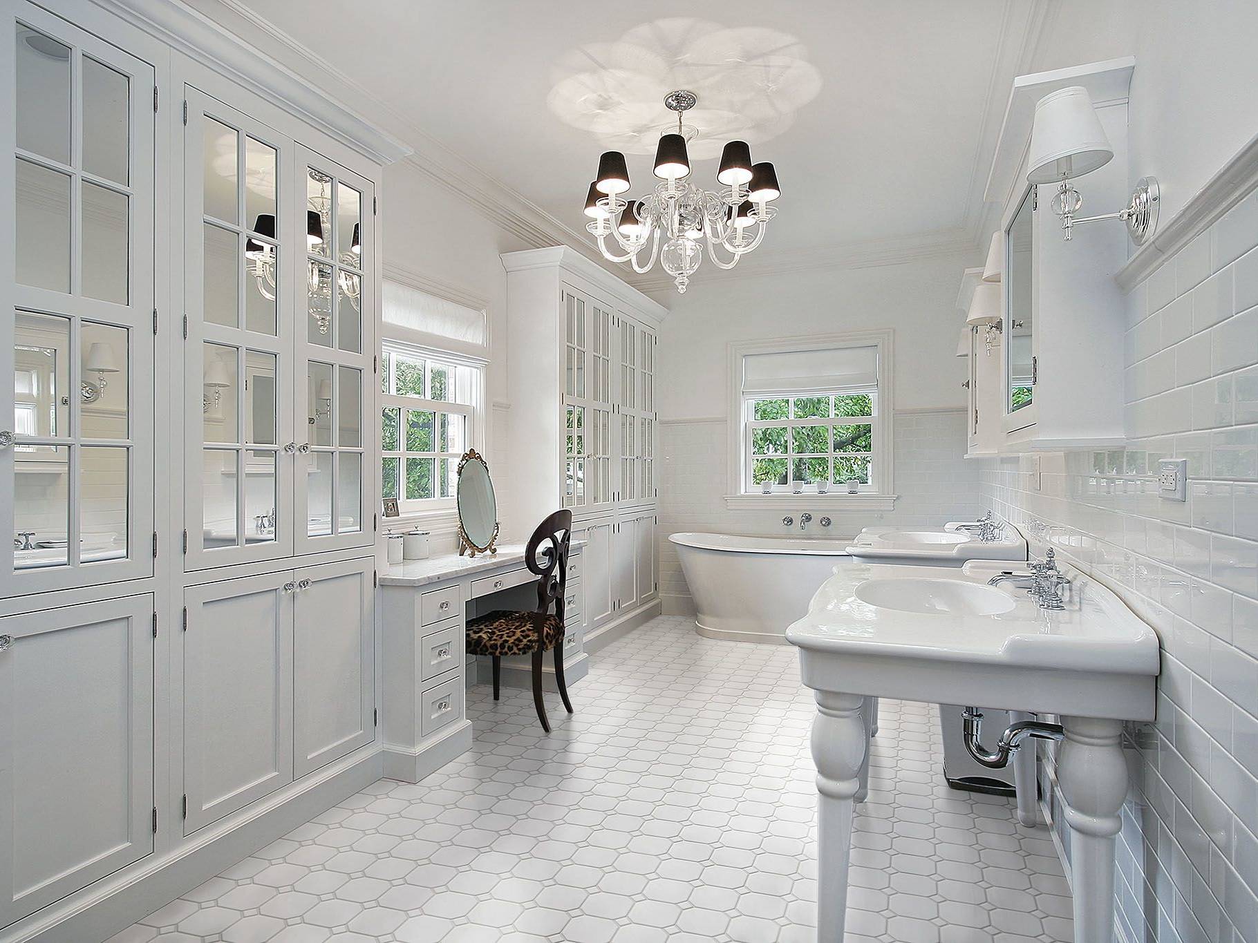 Traditions White Glossy 4x12 | Aromaz Home
